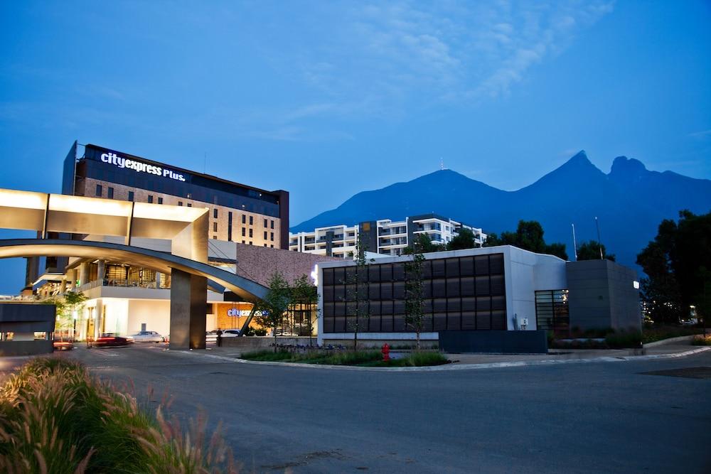 City Express Plus By Marriott Monterrey Nuevo Sur Exterior foto