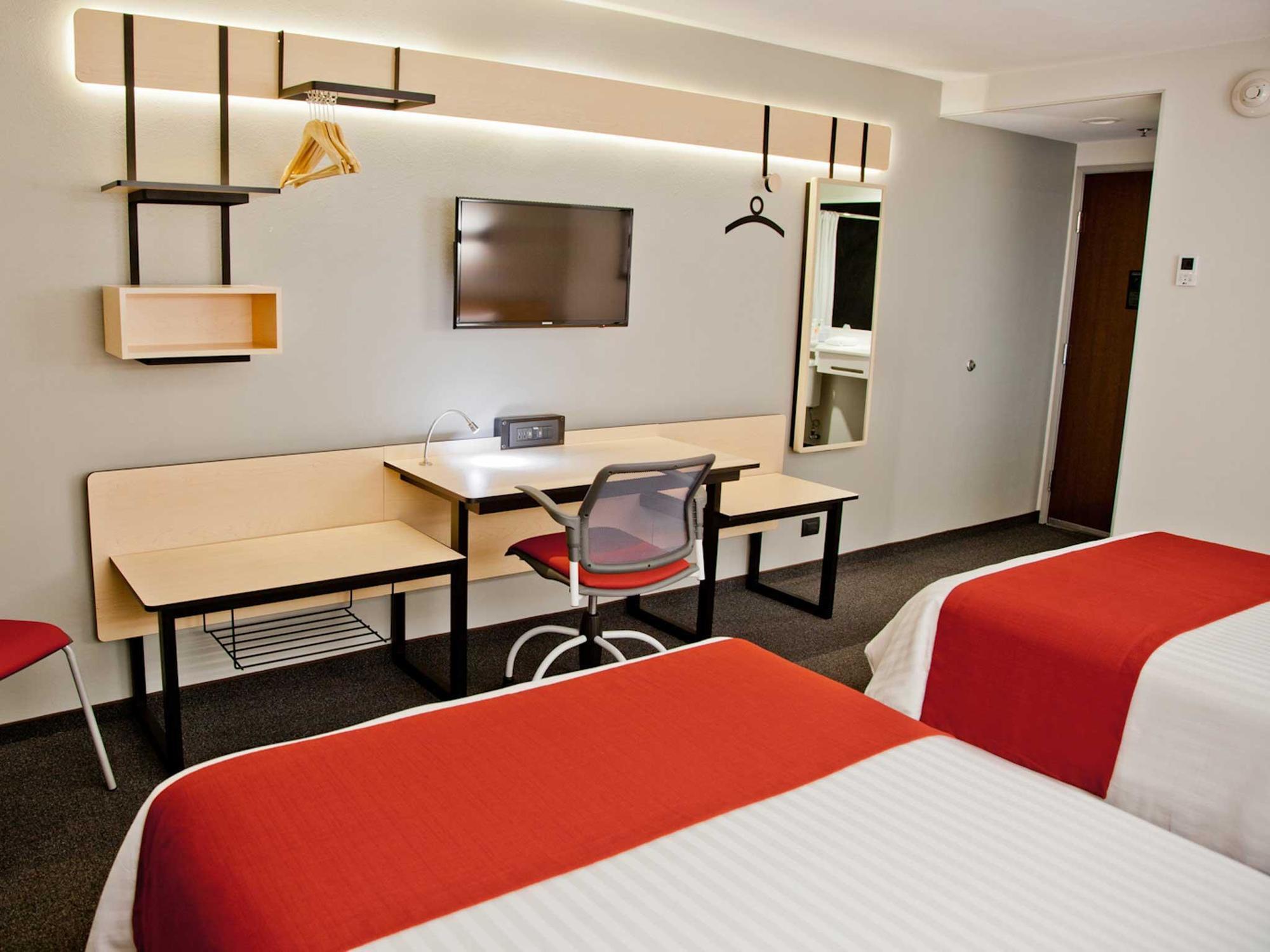 City Express Plus By Marriott Monterrey Nuevo Sur Exterior foto
